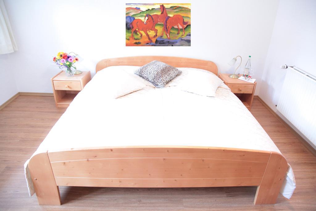 Hotel Garni Georgenhof Adults Only ريمستينغ الغرفة الصورة
